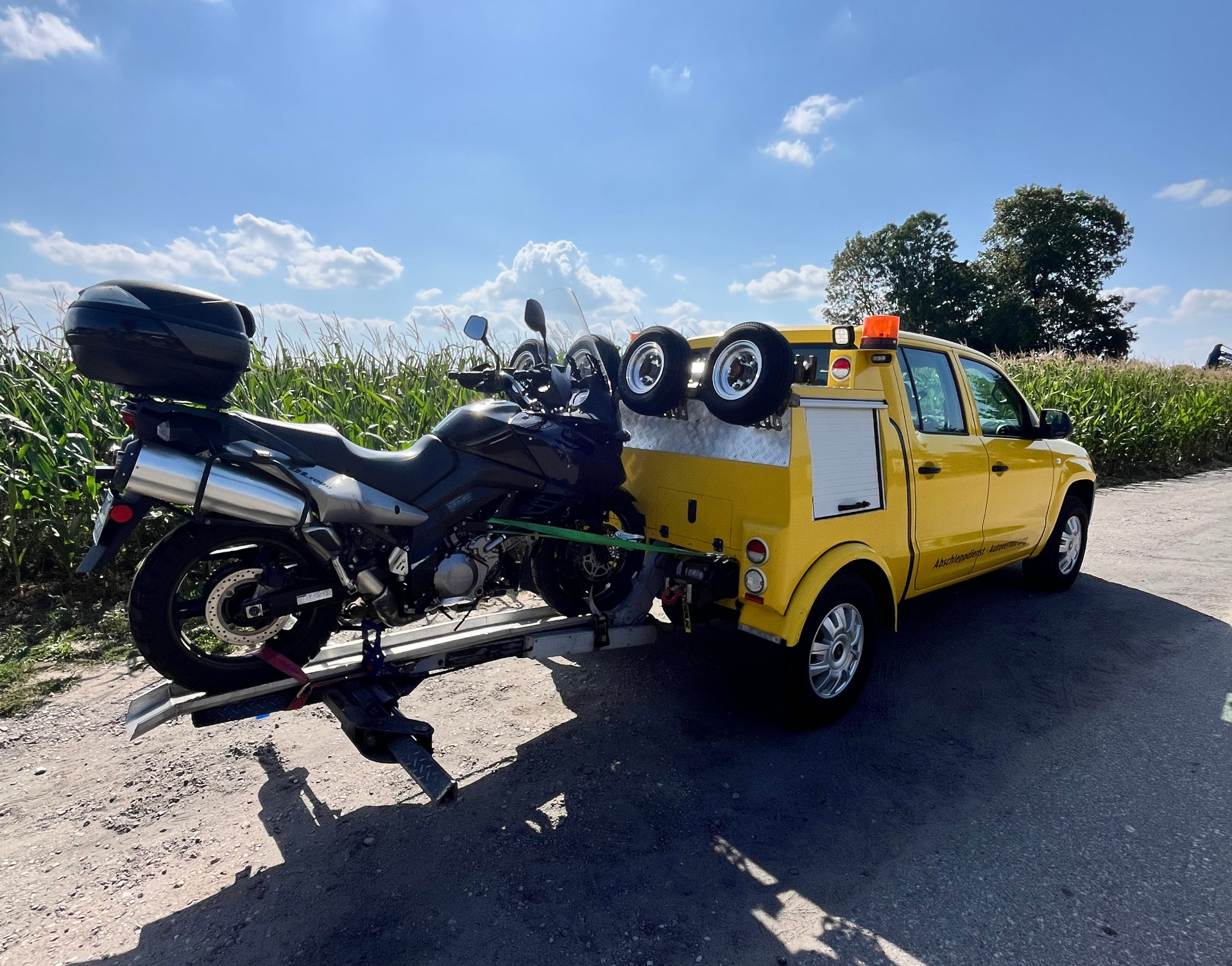 TRANSPORT MOTOCYKLI SOCHACZEW